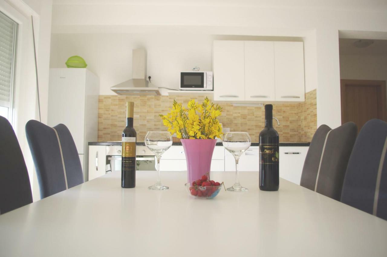 Apartment Lumago Kaštela Εξωτερικό φωτογραφία