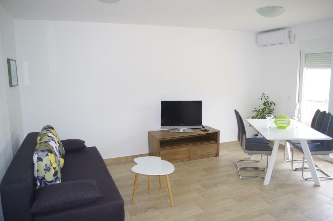 Apartment Lumago Kaštela Εξωτερικό φωτογραφία